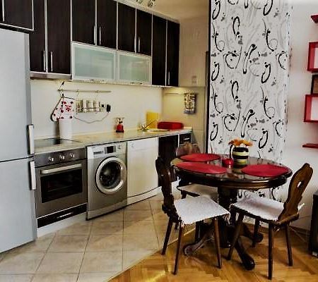 Apartment Tea Цетине Экстерьер фото