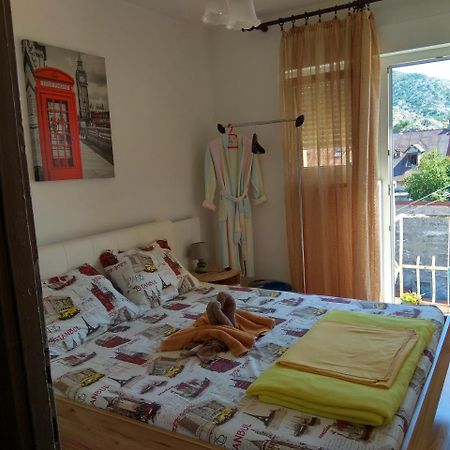 Apartment Tea Цетине Экстерьер фото